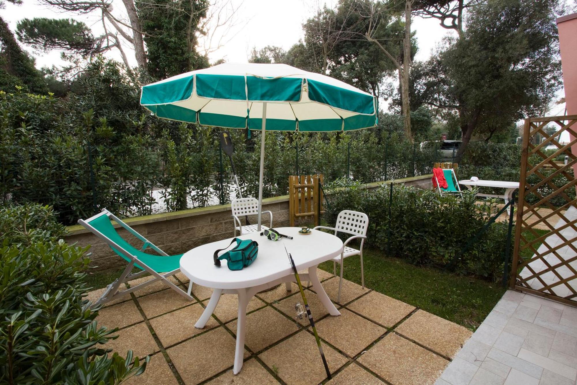 Miramare Resort Тирения Екстериор снимка